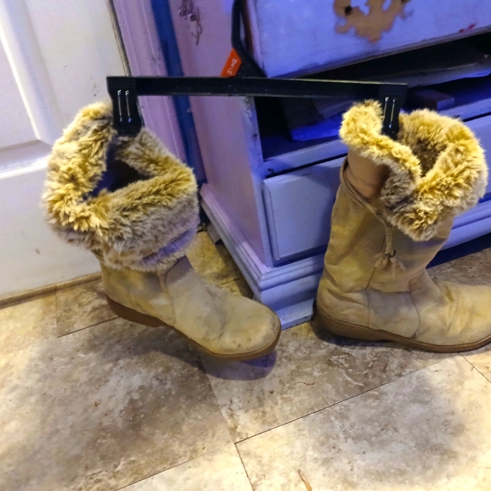 Snow boots woman